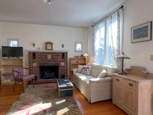 1806 Garfield St, Port Townsend, WA 98368
