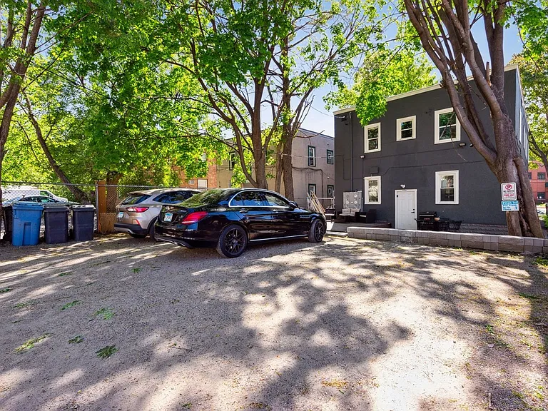 3322 Penn Ave N #2 — Photo 7