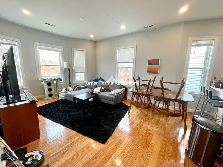126 Cross St #5F — Photo 5