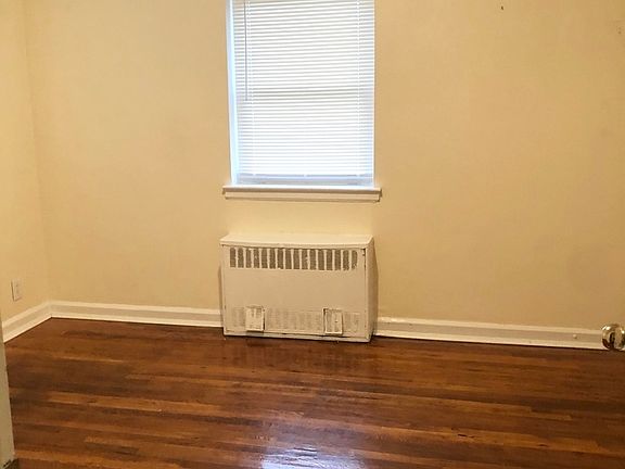 3rd image of 4004 192nd St #6