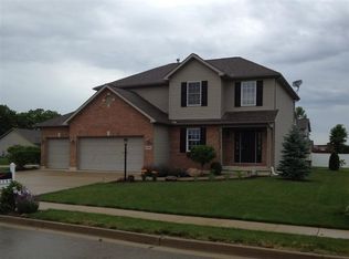 2799 Amberwood Dr, Troy, OH