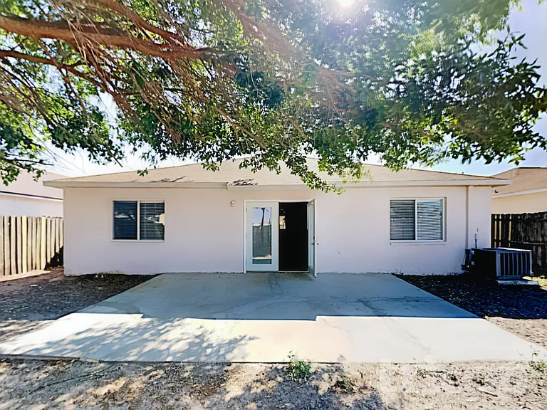 13232 Prestwick Dr — Photo 19