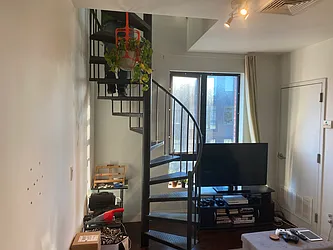 Rented by JB Mac Real Estate Inc.