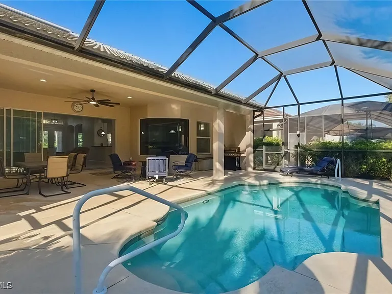 11225 Lithgow Ln — Photo 28