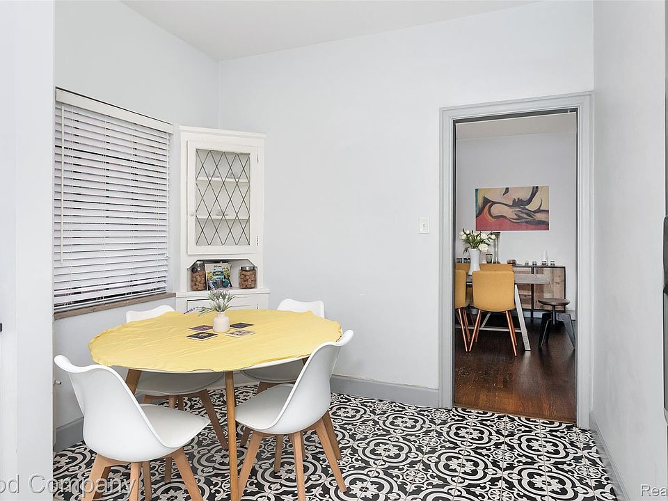 16910 La Salle Ave, photo 16