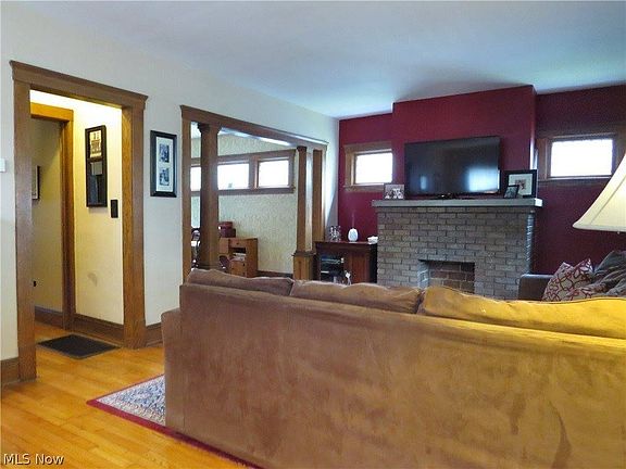 3rd image of 17469 Norton Ave