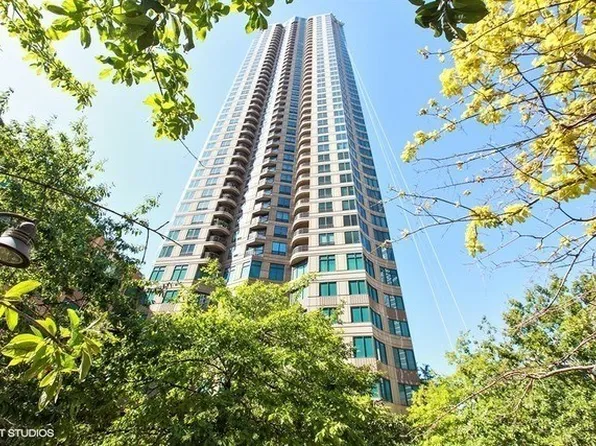 400 N Lasalle St #3602, Chicago, IL 60614