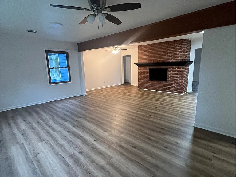 2908 Sheridan Rd — Photo 8