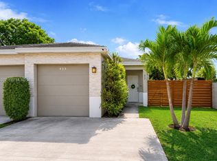 935 NW 2nd Ave, Fort Lauderdale, FL 33311