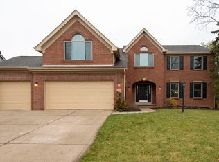 304 Weatherburn Dr, Powell, OH