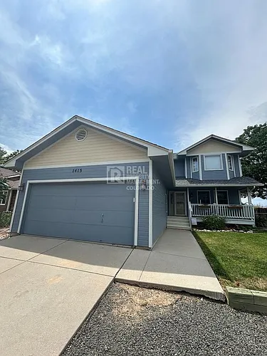 1415 Maple Dr Photo 1