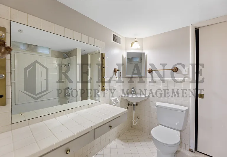 7809 E Gilbert St — Photo 24