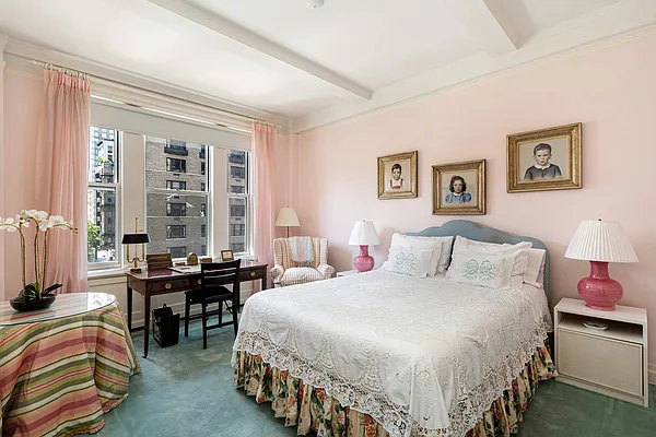 Sold by Compass | media 5