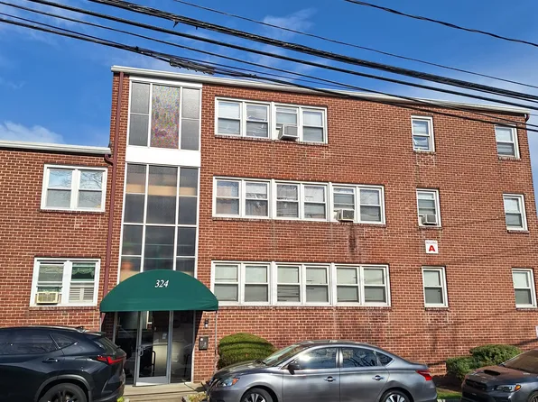 324 Strawberry Hill Ave, Norwalk, CT