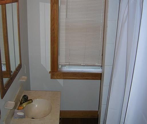 5th image of 7026 Montague St