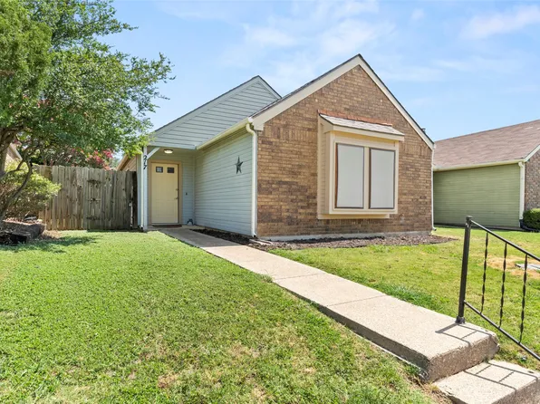 217 Teakwood Ln, Lewisville, TX 75067