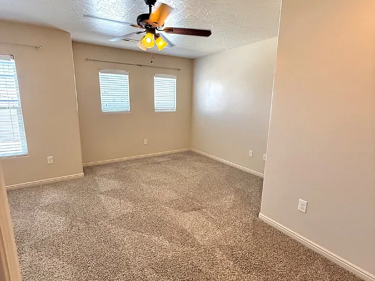 3419 S River Rd #53 — Photo 22