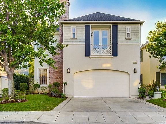 2nd image of 27007 Pierpont Ct