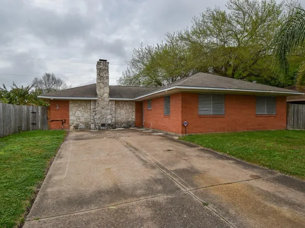 3014 14th Ave N, Texas City, TX 77590