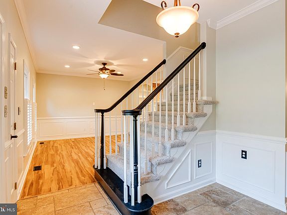3rd image of 2108 Woodtop Way