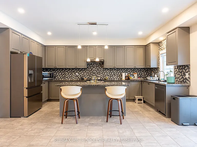 217 Ronald Guscott St #MAIN — Photo 13