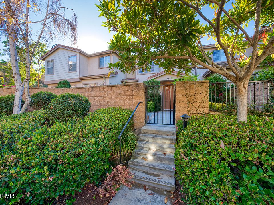 1st image of 33 Greenmeadow Dr