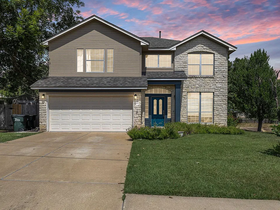 400 Debora Dr