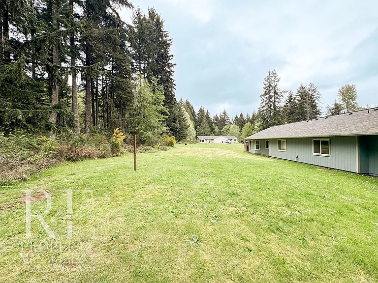 5852 SW Reese Ln — Photo 19