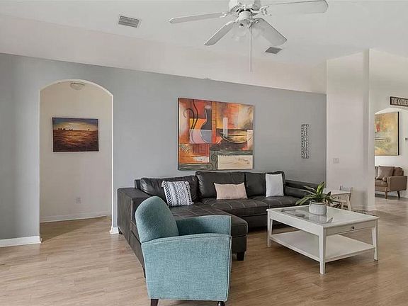 2nd image of 3128 Clover Blossom Cir