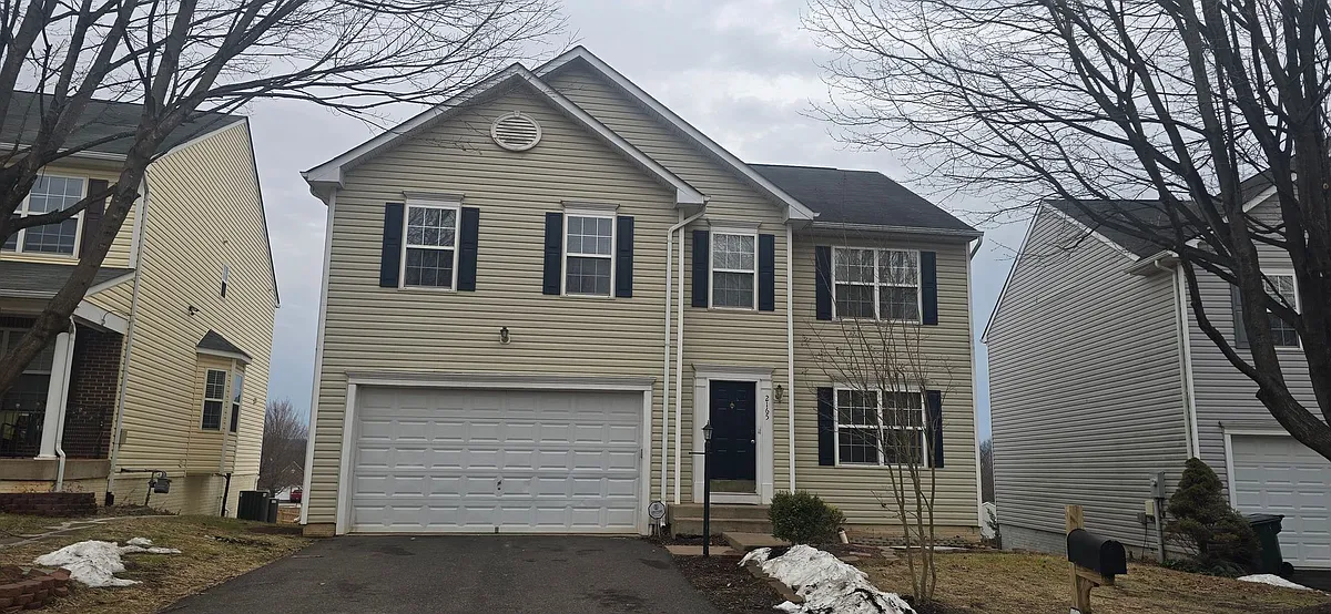 Building Photo - 2165 Cottonwood Ln