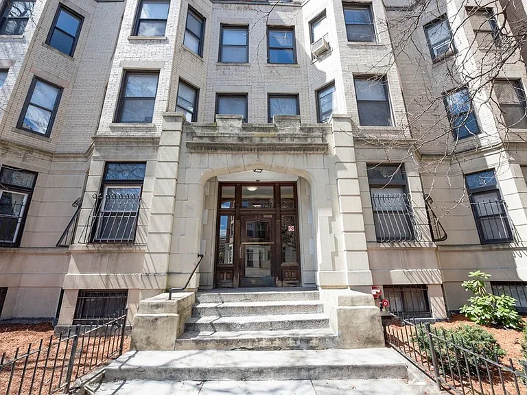 39 Hemenway St #A16 — Photo 4
