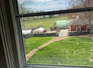 24 Agawam Ave, Warwick, RI 02889