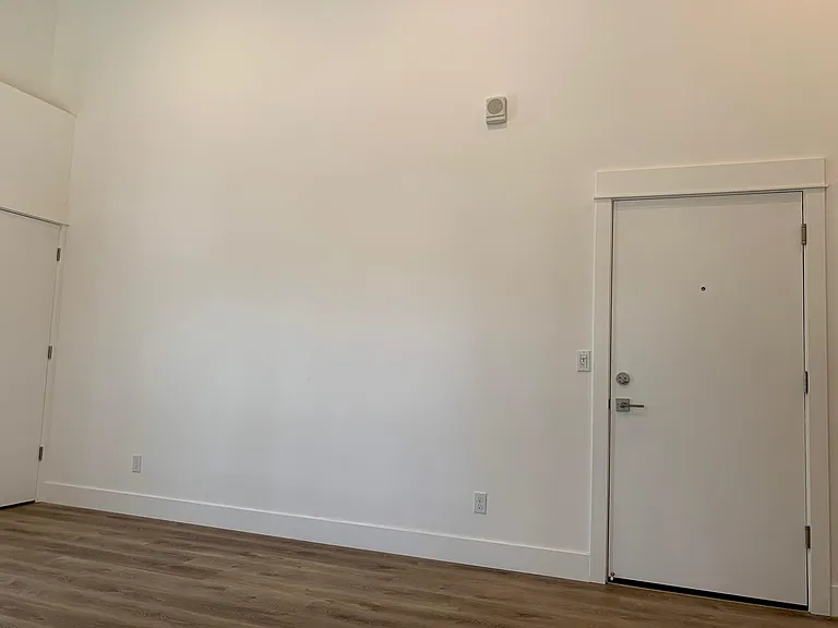 4795 Augustine St #3 — Photo 9