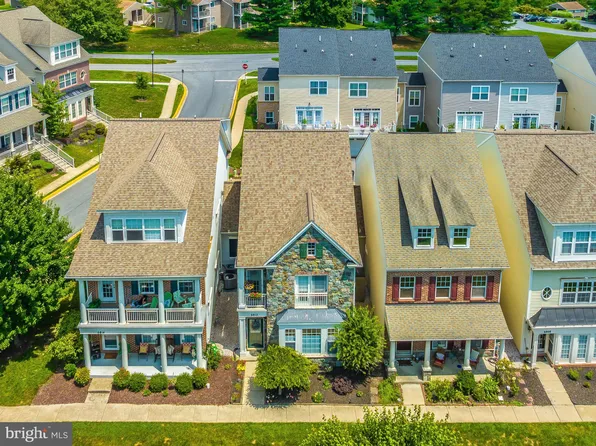 6812 Chickadee Ln, New Market, MD 21774