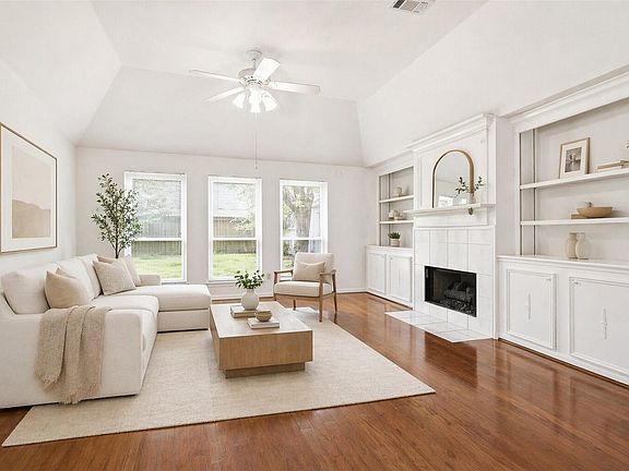 5th image of 10707 Crestfield Ct