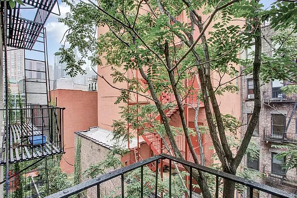 Rented by Centennial Properties NY | media 9