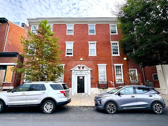 2nd image of 824 N West St APT 12