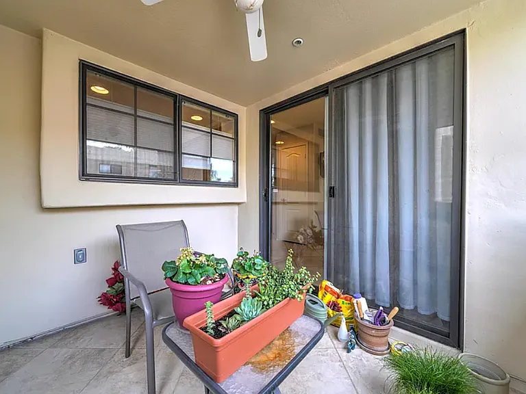 Relaxing private tiled patio.
