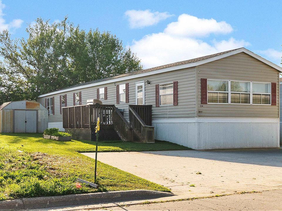 1st image of 124 James Ct