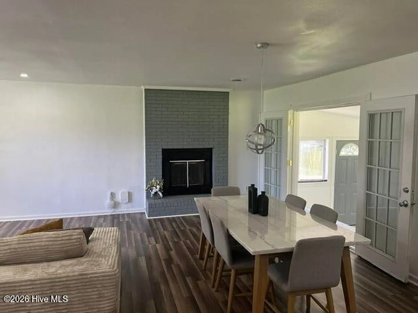 1312 Wolf Swamp Road — Photo 2