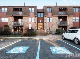 23C Powderhorn Ct, Woodbridge, NJ