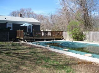 281 Abbey Dr, Cumberland, RI 02864