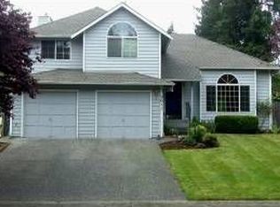 2011 209th Pl SW, Lynnwood, WA 98036