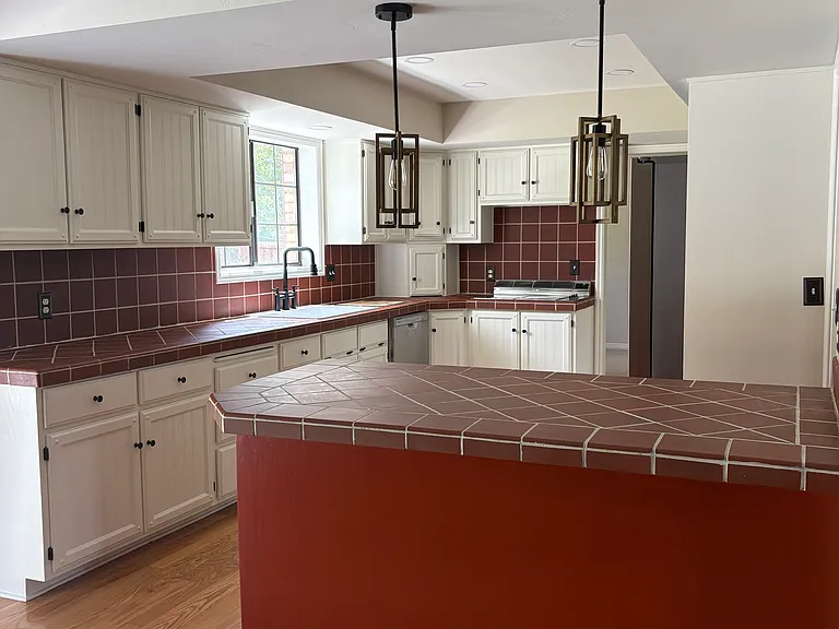 10436 N Edinburgh Dr — Photo 8