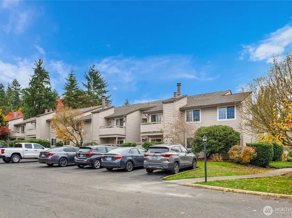 14200 NE 171st Street #E105, Woodinville, WA 98072