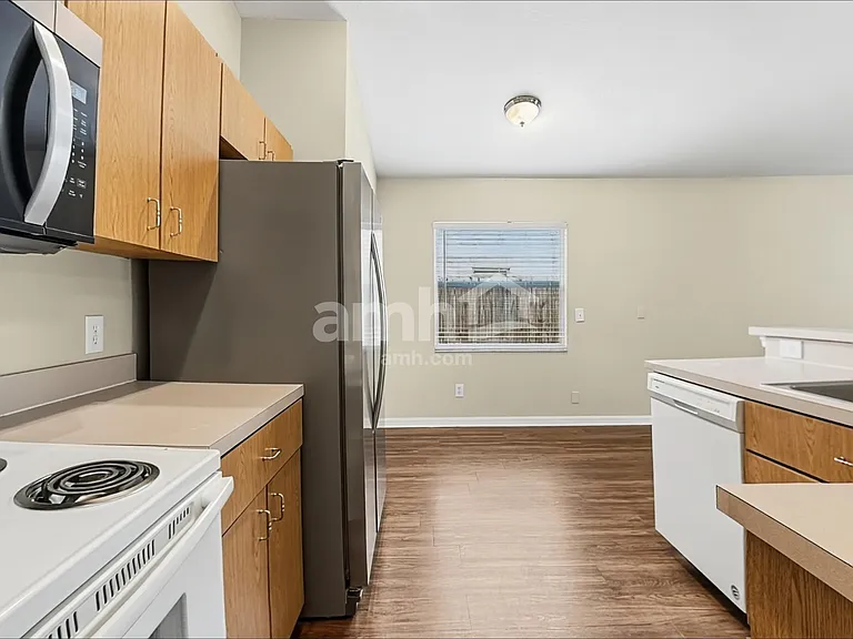 11330 Jim Ct — Photo 4