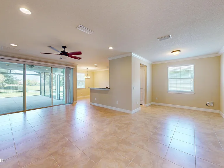 29 Lakefront Ln — Photo 6