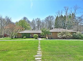 1757 Phelps Rd, Bristolville, OH