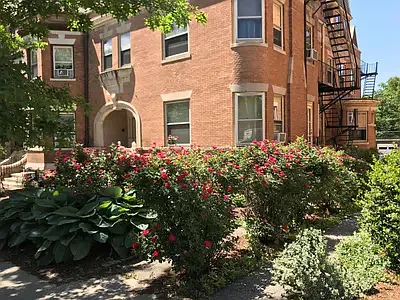 1748 Beacon St #4 Photo 1