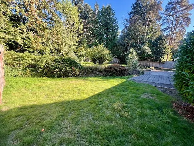 850 82nd Ave NE — Photo 15